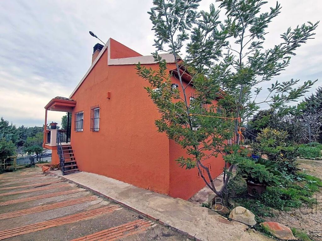 Imagen 2 de CHALET INDEPENDIENTE DENTRO DE 1