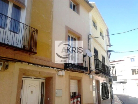 Imagen 3 de CASA DE PUEBLO EN VILLATOBAS