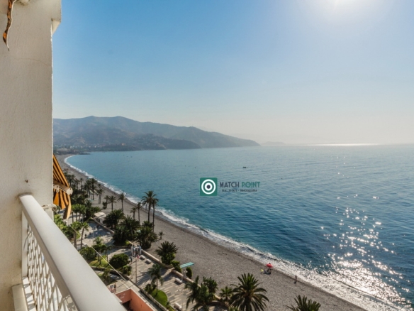 Imagen 3 de Piso en Venta en Almuñecar Granada