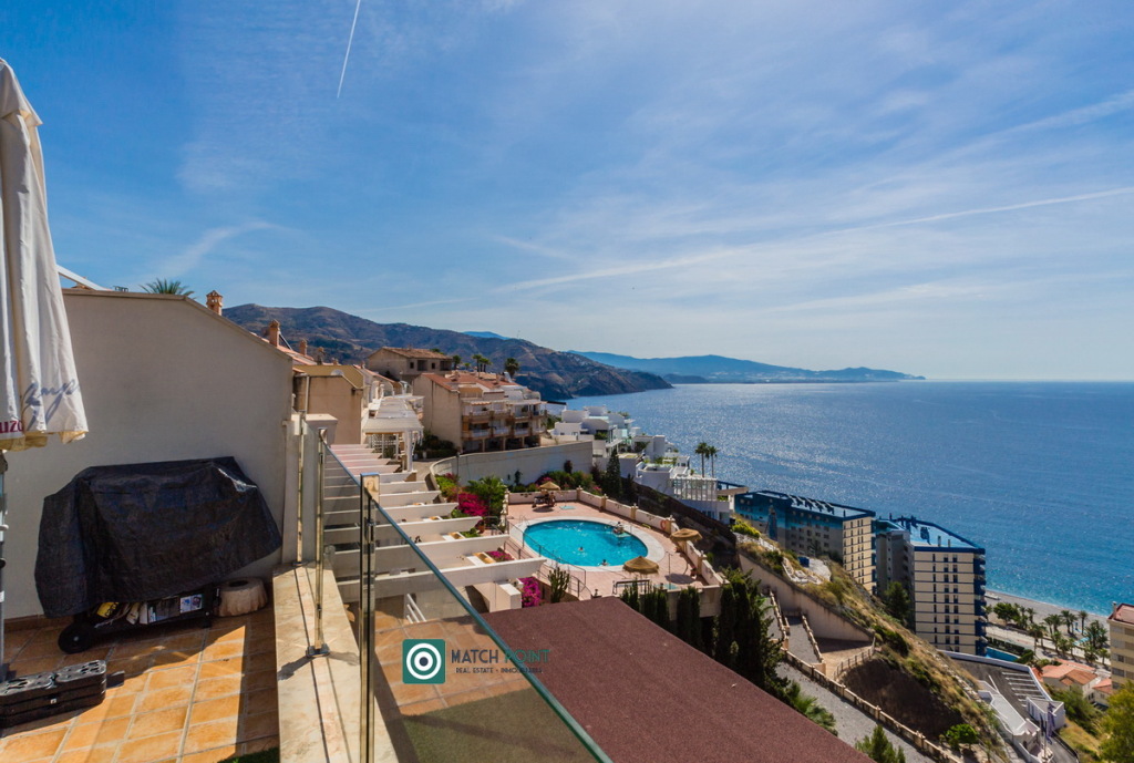 Imagen 4 de Adosada en Venta en Almuñecar Granada