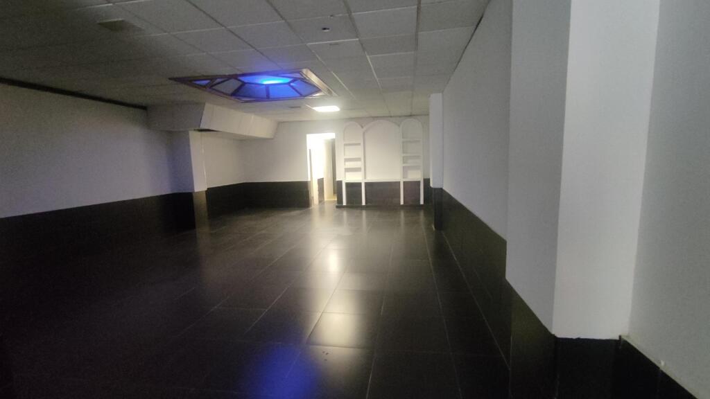 Imagen 3 de Local comercial en Venta en Tarragona Tarragona