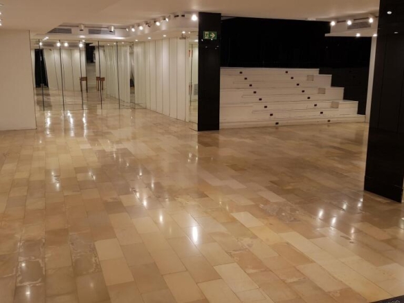 Imagen 4 de Local comercial en Alquiler en Tarragona Tarragona