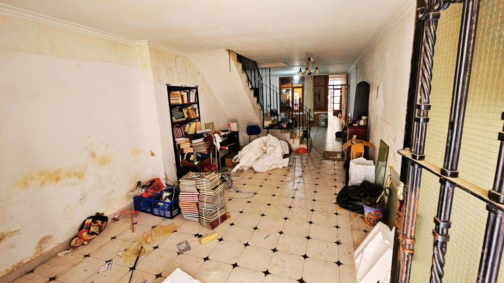 Imagen 3 de Reforma a tu gusto la casa de tus sueños en Denia