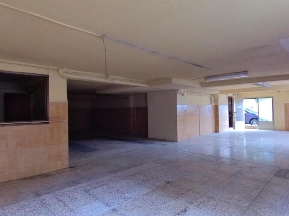 Imagen 3 de Local comercial en venta  – Zona Santa Bárbara