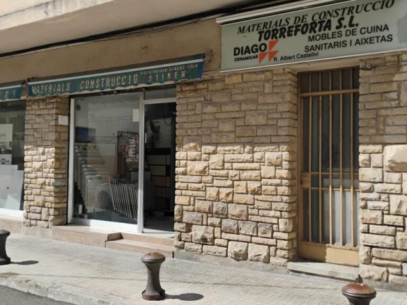 Imagen 1 de Local comercial en Venta en Tarragona Tarragona