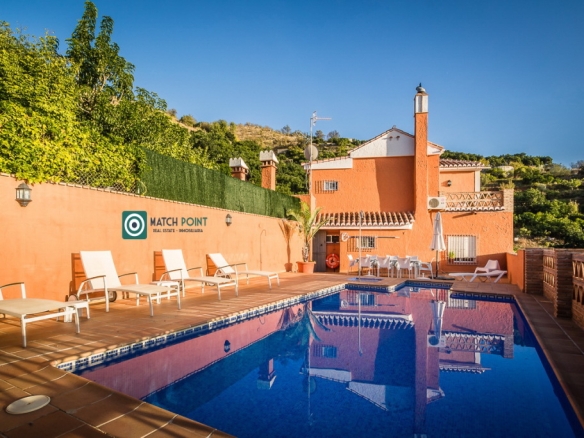 Imagen 3 de Casa de campo-Masía en Venta en Almuñecar Granada