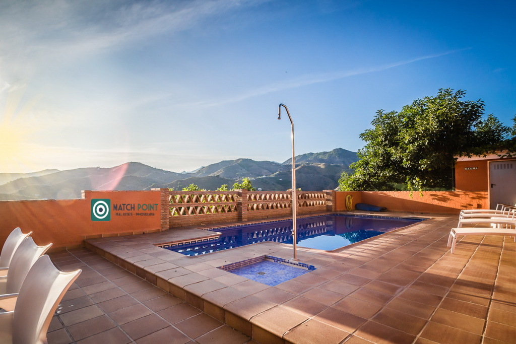 Imagen 4 de Casa de campo-Masía en Venta en Almuñecar Granada