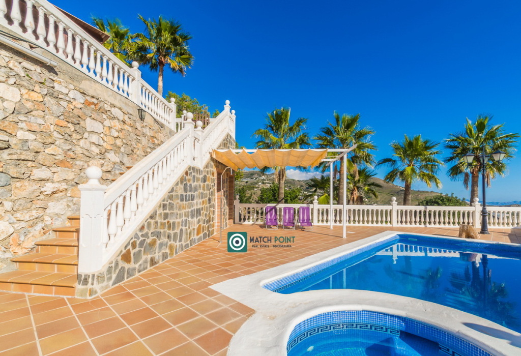 Imagen 2 de Casa-Chalet en Venta en Almuñecar Granada