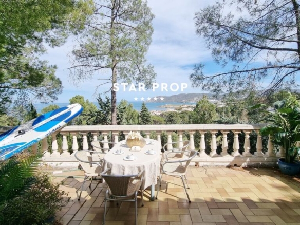 Imagen 2 de Casa en El Port de la Selva