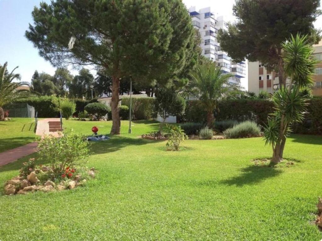 Imagen 4 de APARTAMENTO 1 DORMITORIO EN ARROYO DE LA MIEL EN CESIÓN DE REMATE