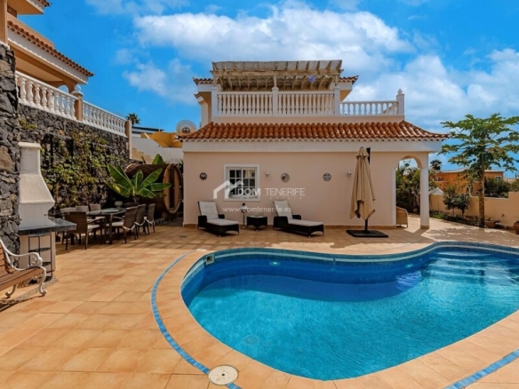 Imagen 2 de Casa-Chalet en Venta en Adeje Santa Cruz de Tenerife