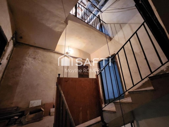 Imagen 2 de Casa en el centro del pueblo totalmente a reformar