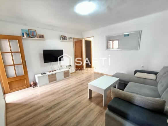 Imagen 1 de Piso en venta en Cirera - Mataró