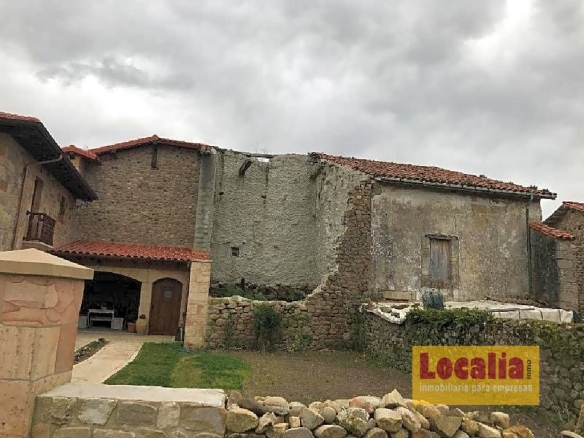 Imagen 1 de Suelo urbano de 170m² en Santiurde de Toranzo