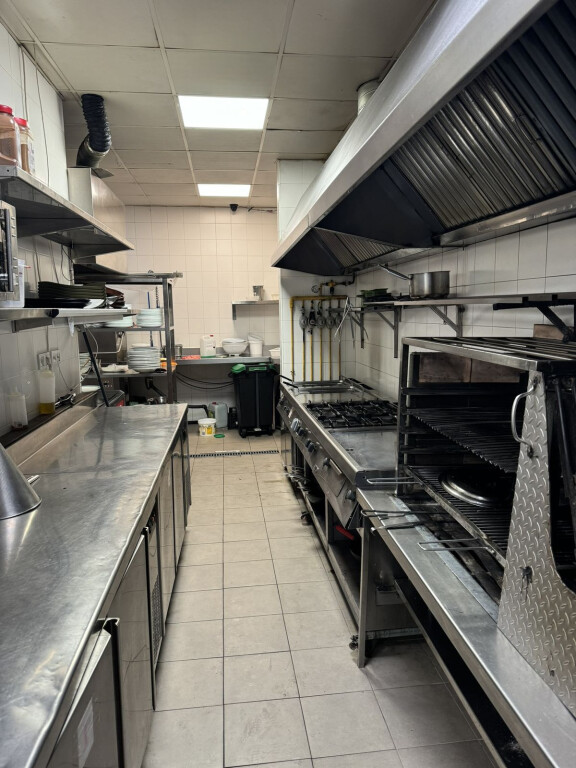 Imagen 2 de Local comercial en Venta en Sotogrande Cádiz