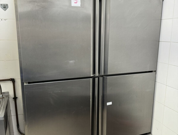 Imagen 3 de Local comercial en Venta en Sotogrande Cádiz