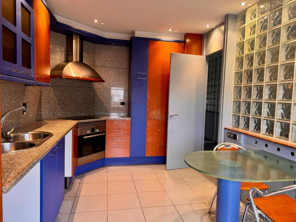 Imagen 3 de PISO AMPLIO TOTALMENTE REFORMADO EN EL CENTRO DE ARTÉS CON 3 HABITACIONES