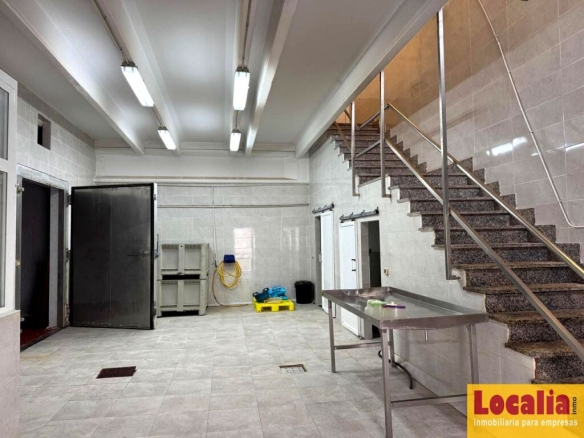 Imagen 1 de Alquiler de Nave Conservera de Pescado en Santoña