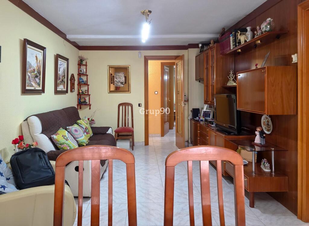 Imagen 3 de ? Piso exterior de 3 habitaciones – Zona Plaza Europa