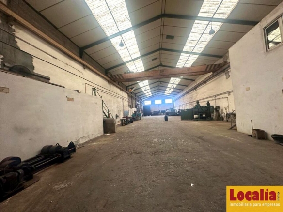 Imagen 2 de Nave de 800 m2 con Taller de Calderería