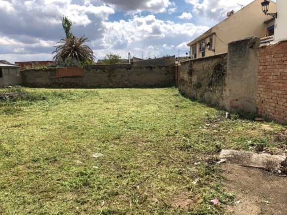 Imagen 1 de Venta de Solar en Núcleo Urbano de Nambroca Toledo.