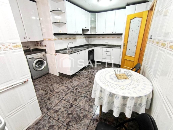 Imagen 2 de Gran piso en Elda