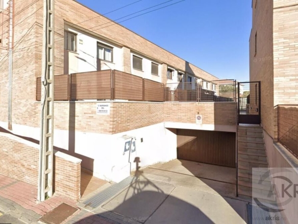 Imagen 1 de Plaza De Parking en venta en Casarrubios del Monte de 13 m2