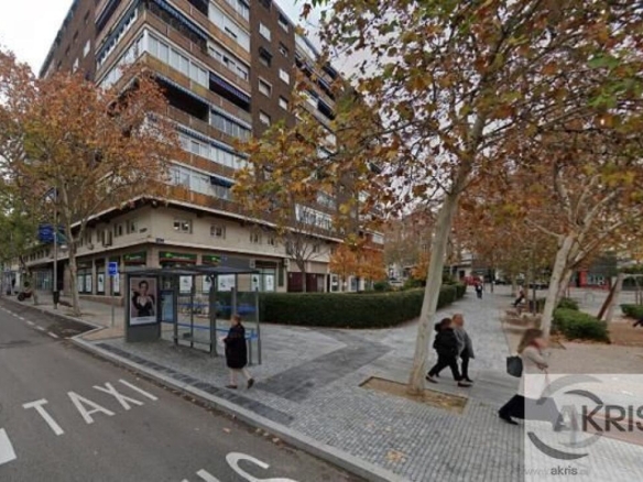 Imagen 2 de VENTA LOCAL COMERCIAL EN CALLE PRINCIPE DE VERGARA  **CONSULTAR PRECIO**