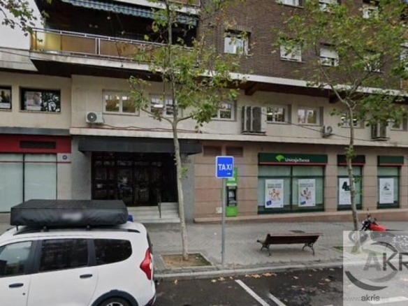Imagen 1 de VENTA LOCAL COMERCIAL EN CALLE PRINCIPE DE VERGARA  **CONSULTAR PRECIO**