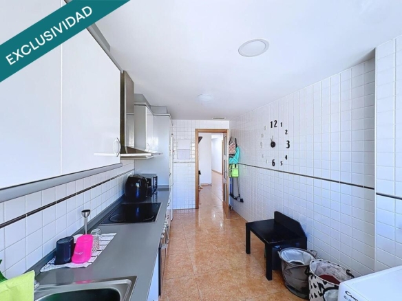 Imagen 4 de Amplio piso en Miramar con garaje y