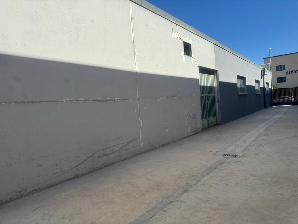 Imagen 4 de Nave comercial en Venta en Tarrega Lleida