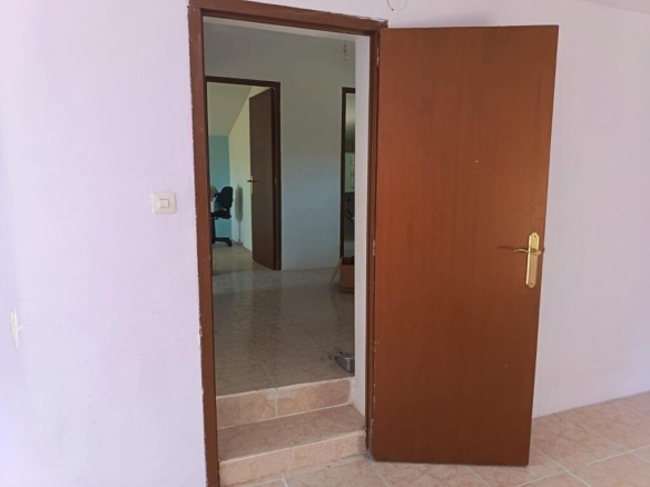 Imagen 3 de Oportunidad en Albarreal de Tajo – ¡Sin comisión al comprador!