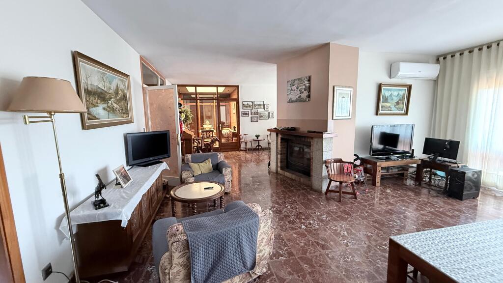 Imagen 2 de Casa-Chalet en Venta en Argentona Barcelona