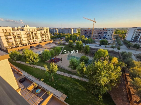 Imagen 1 de ? Exclusivo ático en una sola planta en Parc de l’Aigua