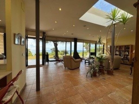 Imagen 1 de EXCLUSIVA CASA DELANTE DEL MAR EN SANT POL DE MAR