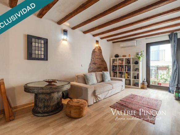 Imagen 1 de Hermoso piso con salón muy amplio