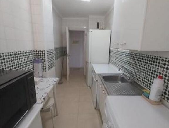 Imagen 3 de BONITO PISO DE TRES DORMITORIOS EN VENTA EN ESTEPONA