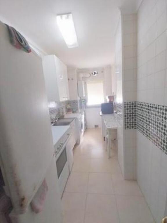 Imagen 4 de BONITO PISO DE TRES DORMITORIOS EN VENTA EN ESTEPONA