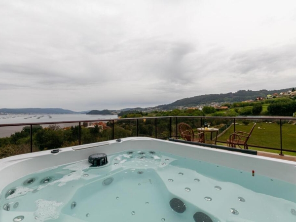 Imagen 2 de PRECIOSO CHALET EN PIEDRA DENTRO DE LA COMARCA DEL MORRAZO!!!!!!!!!