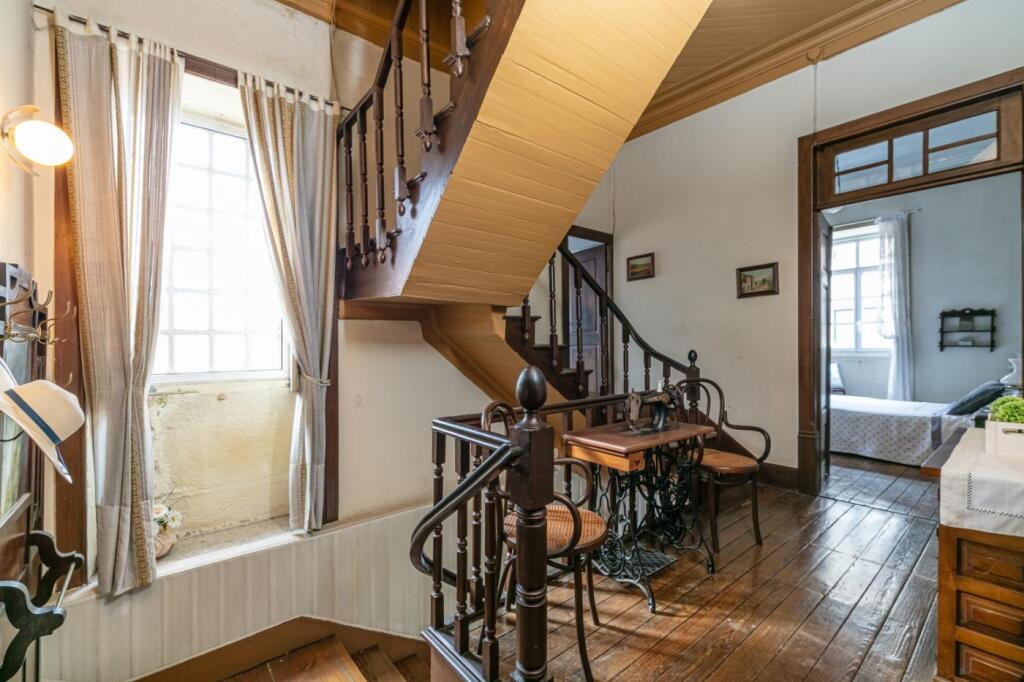 Imagen 2 de Casa de pueblo en la plaza de Tomiño