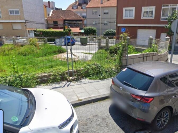 Imagen 3 de SOLAR EDIFICABLE CON PROYECTO PARA 13 VIVIENDAS. MOAÑA CENTRO.