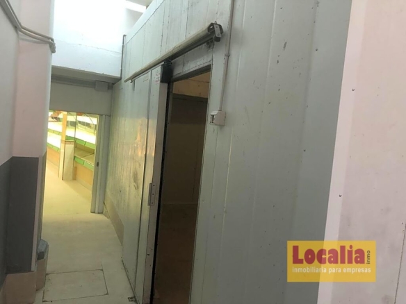 Imagen 3 de Tienda de alimentación en Torrelavega