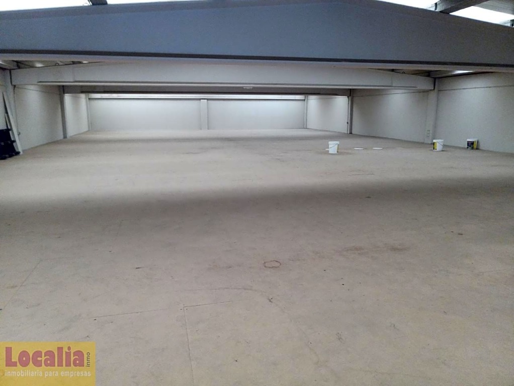 Imagen 4 de Nave industrial en Polígono de Barros Imagen 4 de Nave industrial en Polígono de Barros