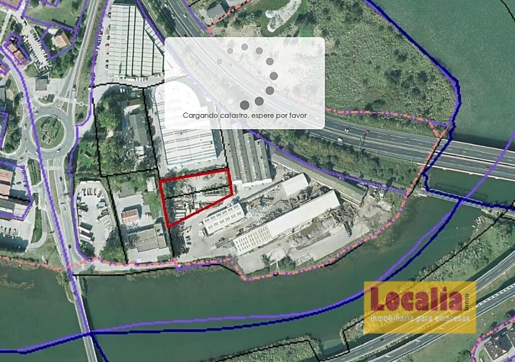 Imagen 3 de Amplia parcela para aparcar camiones en Astillero. Imagen 3 de Amplia parcela para aparcar camiones en Astillero.