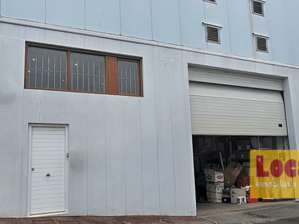 Imagen 3 de Nave Industrial en venta en Santa Cruz de Bezana de 310 m2