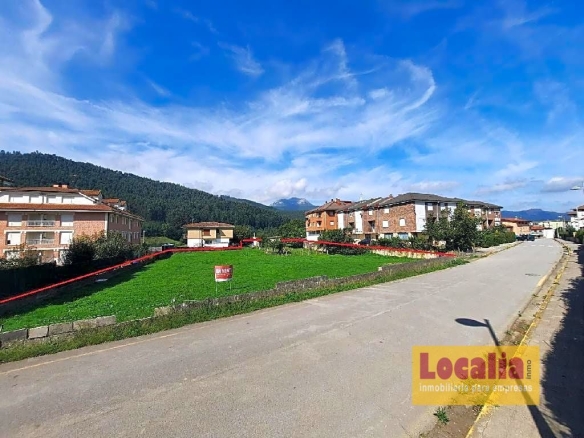 Imagen 2 de Suelo urbano de 2529m² en Ramales de la Victoria