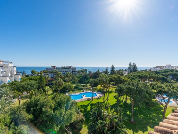 Imagen 1 de Piso en Venta en Puerto Banús Málaga