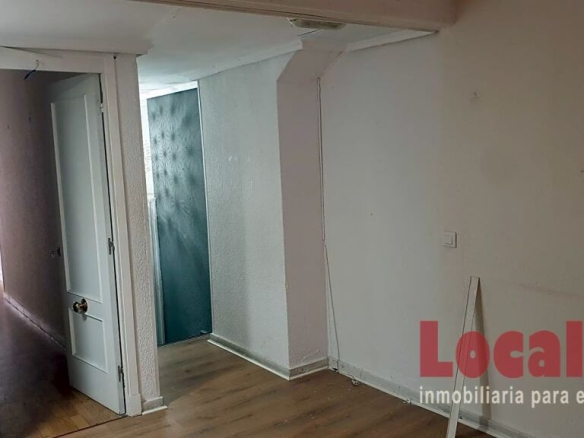 Imagen 3 de Local con múltiples oficinas en el centro de Santander