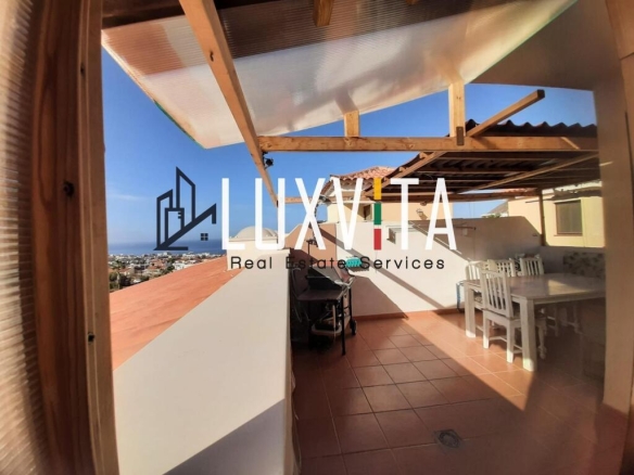 Imagen 2 de Chalet adosado en Mirador Del Roque El Madroñal con vistas al mar