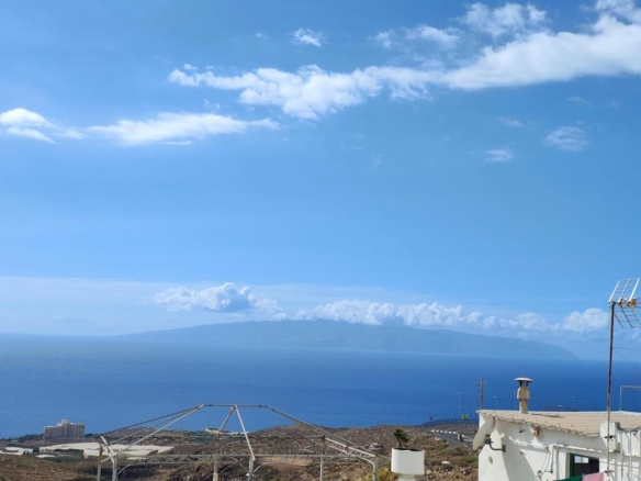 Imagen 3 de CASA DE PUEBLO DE CUATRO DORMITORIOS EN TIJOCO BAJO